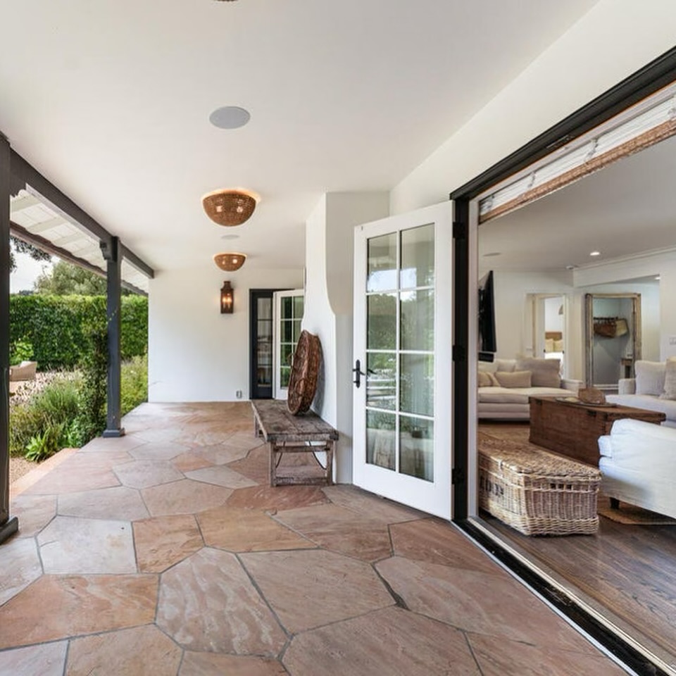 Suite Colonial Patio Interior